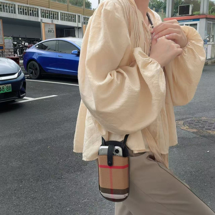 کیف TR006 Burly Mini Bag
