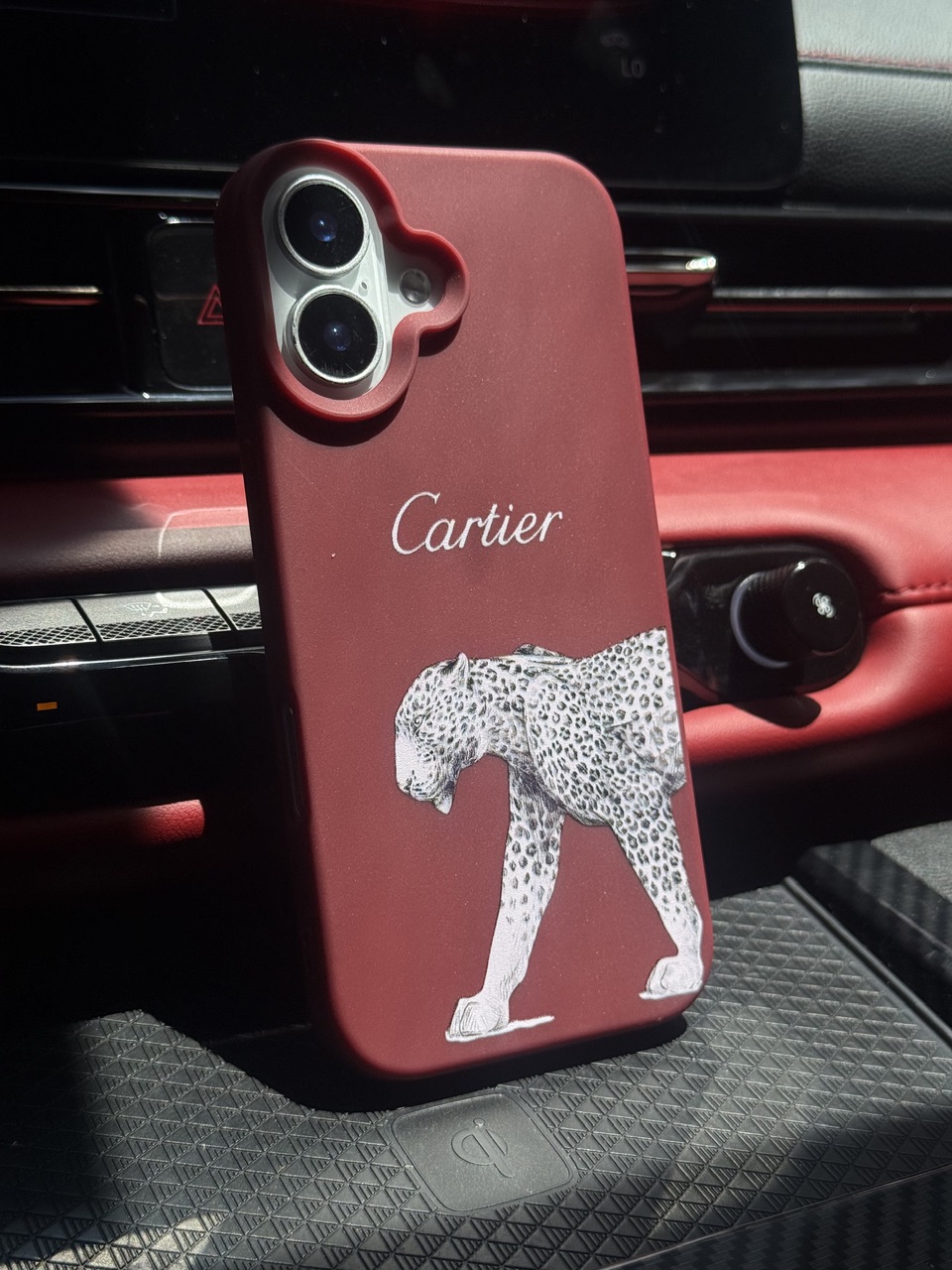 قابCartier Leopard آیفون کد MB076