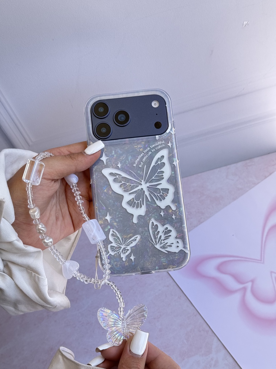 Ice Butterfly با آویز