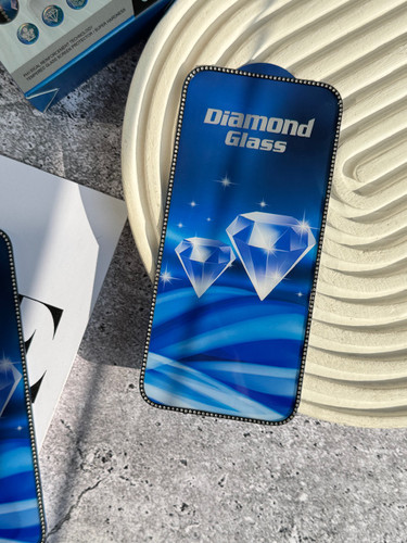 گلس نگین دار دیاموند مخصوص انواع آیفون DIAMOND کد MB106