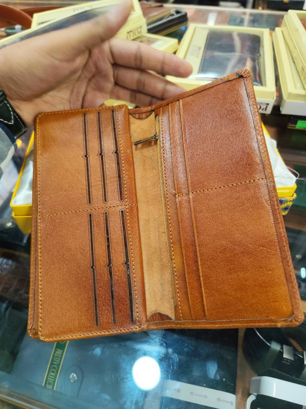کیف کتی چرم طبیعی عسلی (ته باری زیر قیمت ) کد ML017