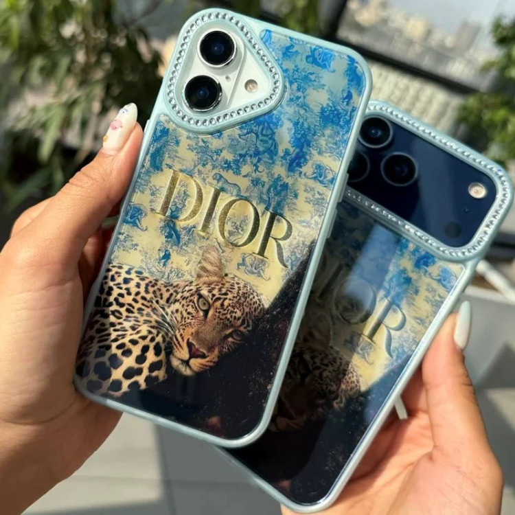 قاب Dior مناسب برای انواع آیفون (نگین دار) کد TR052