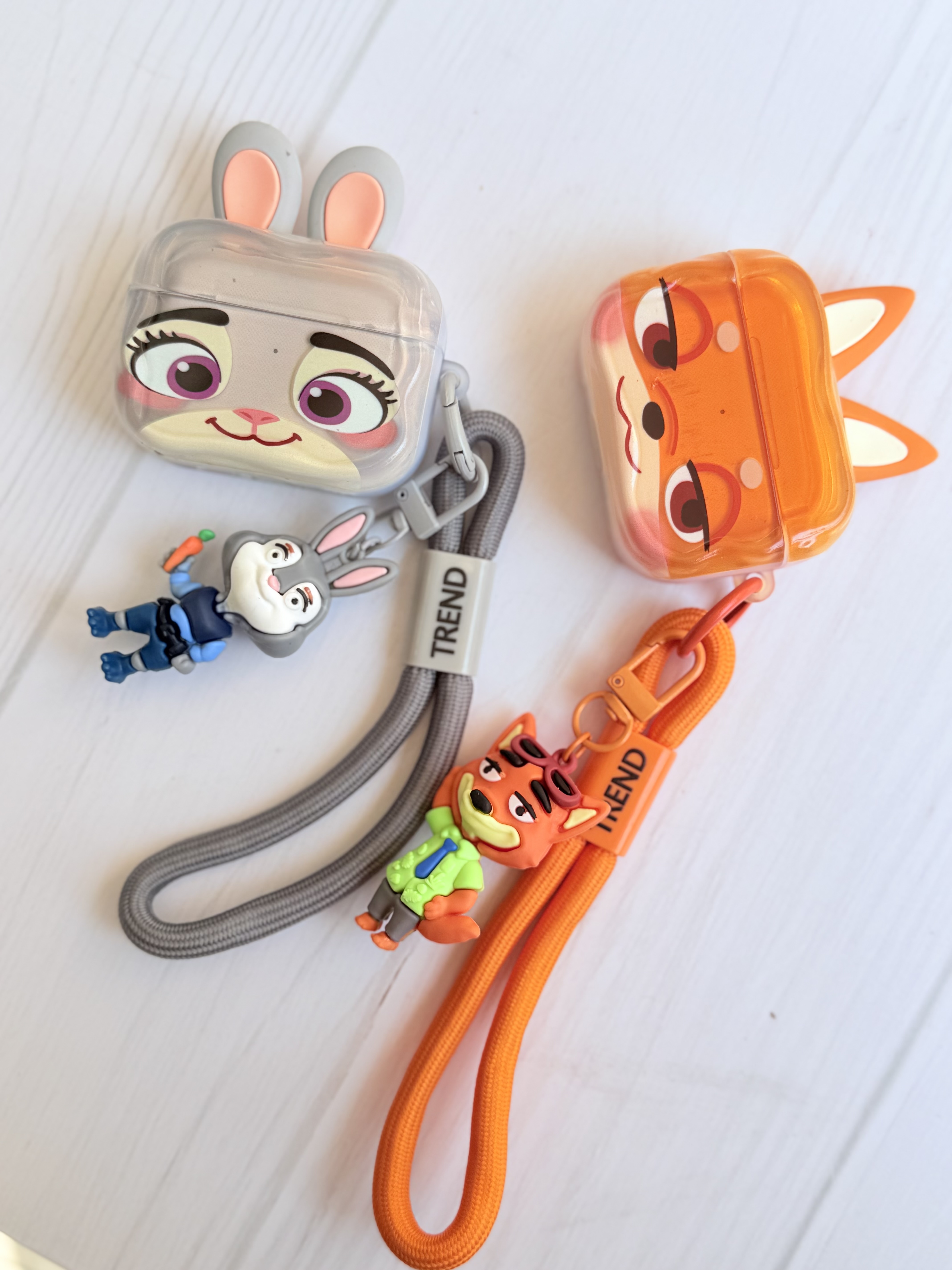 کاور ایرپاد Zootopia با آویز
