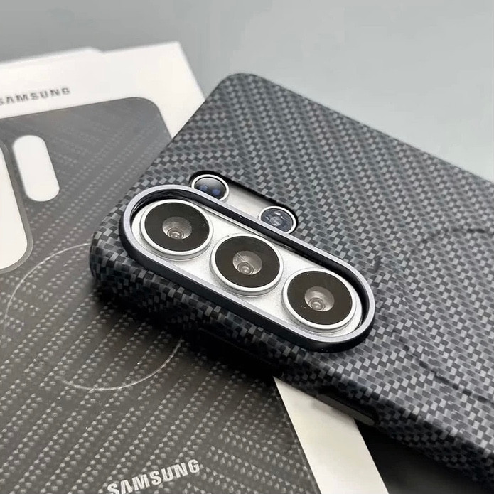 قاب فیبر کربن با مگ سیف سامسونگ Fiber Carbon Magnetic Case Samsung (GN721)