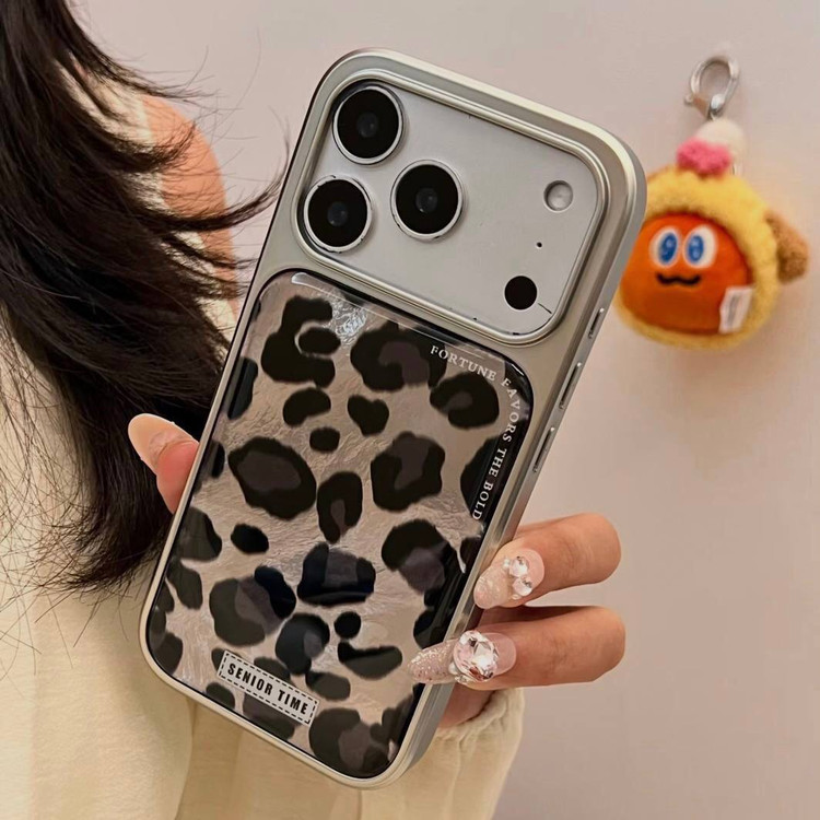 قاب Silver Panther پلنگی نقره ای آیفون (GN724)