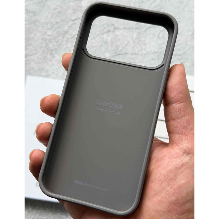 قاب ریموا با پک اصلی کیفیت اورجینال RIMOWA (GN1131)