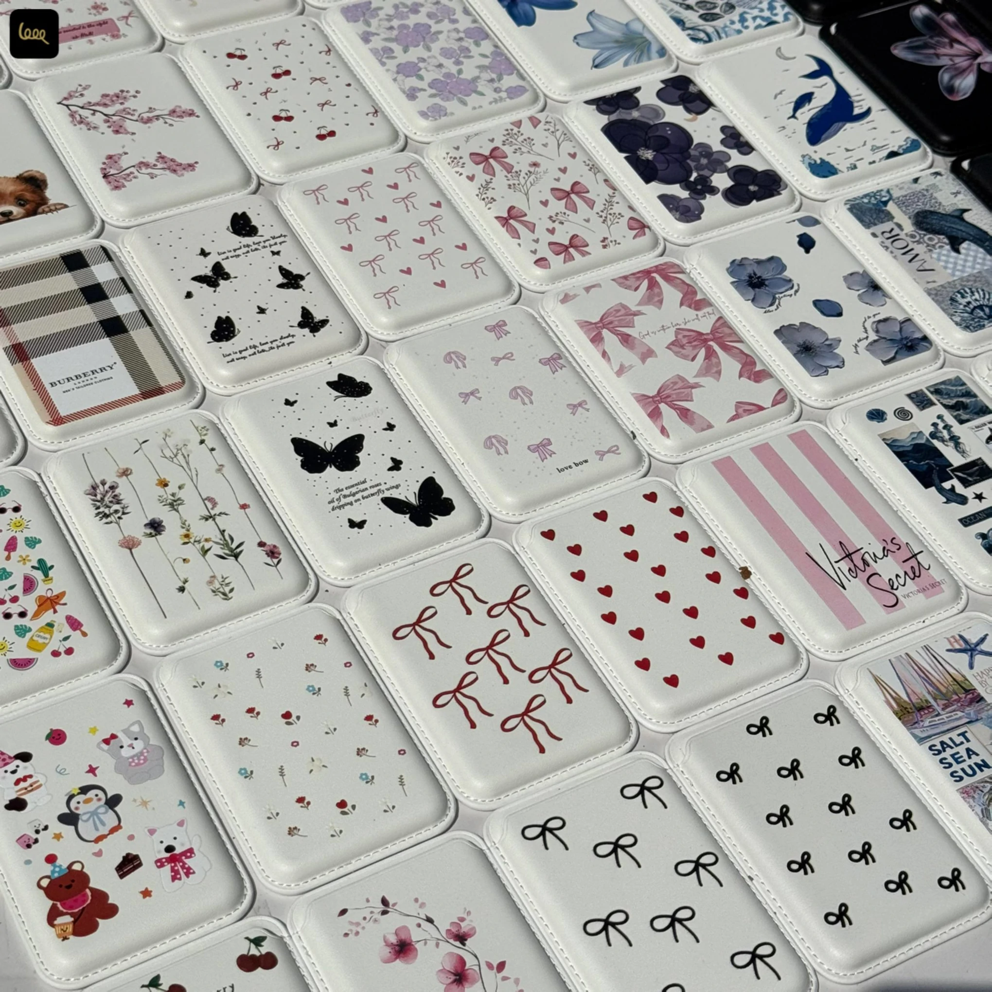 جاکارتی ولت مگسیف طرح دار (Wallet-patterned) (LP318)