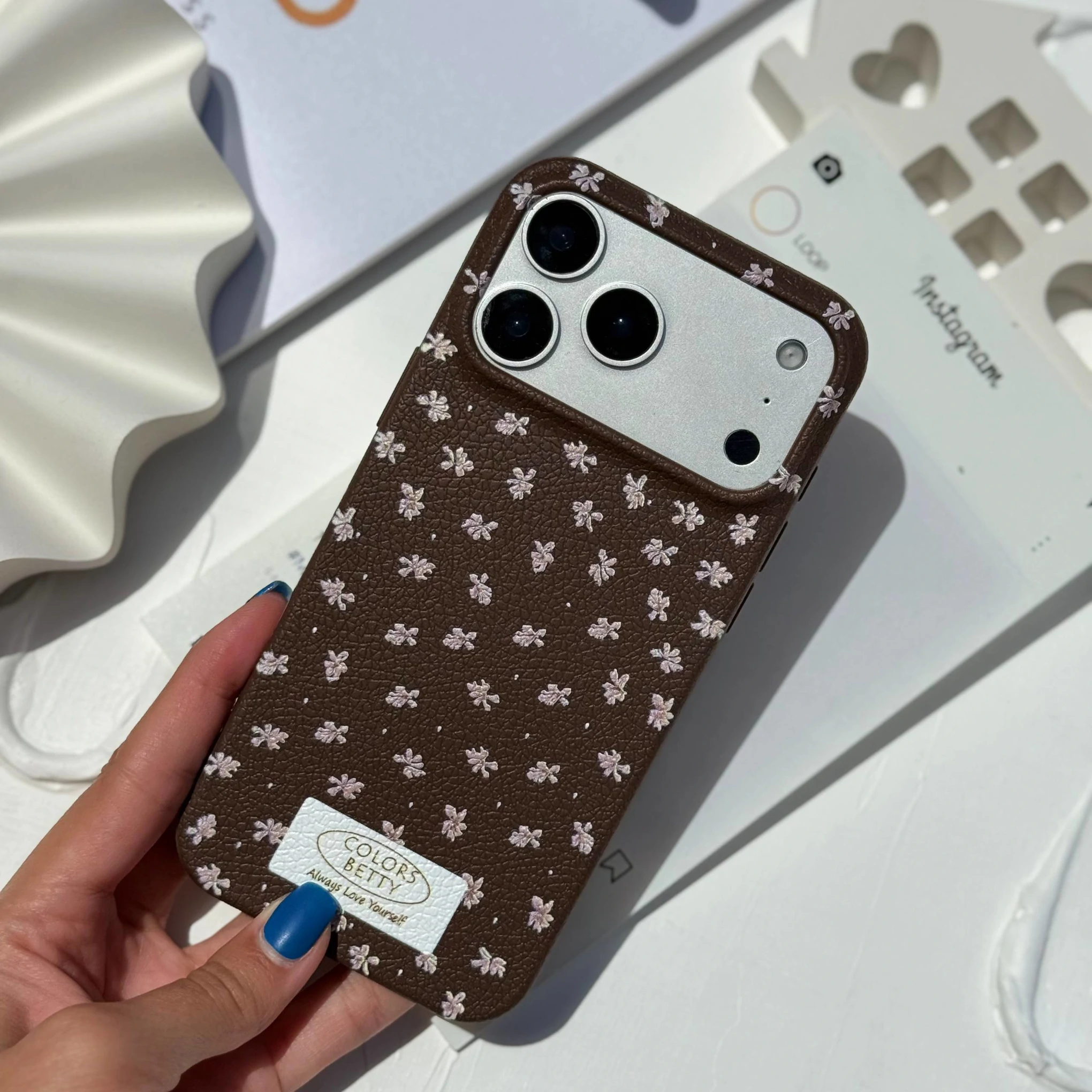 قاب گوشی قهوه ای گلدار (Tp Brown Little Flower) (LP420)