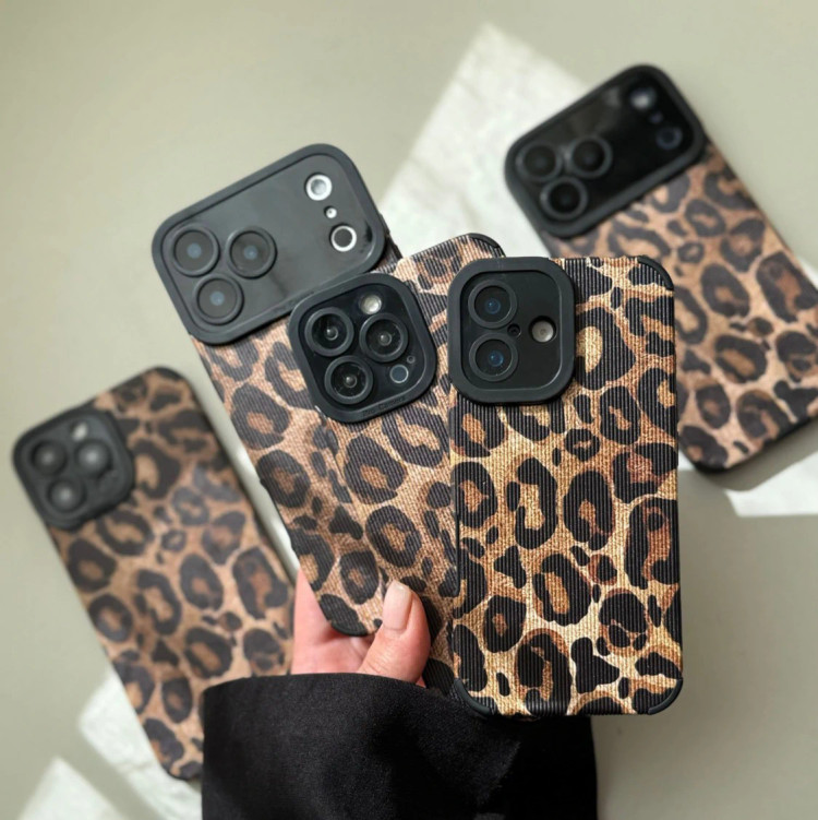 قاب گوشی پلنگی کبریتی(Hatch Leopard) (LP463)