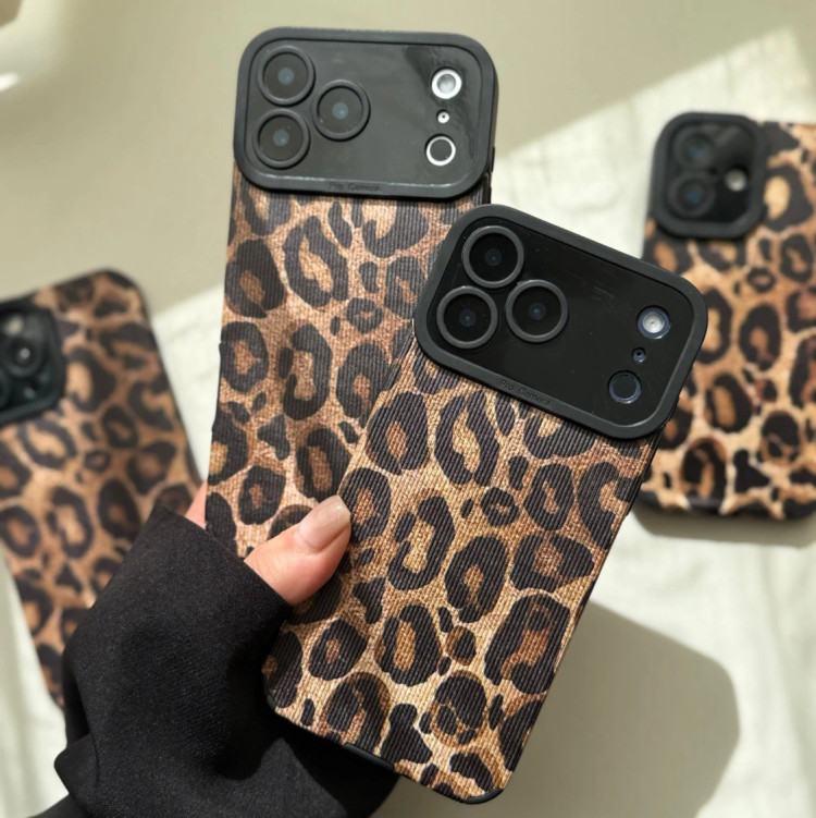 قاب گوشی پلنگی کبریتی(Hatch Leopard) (LP463)